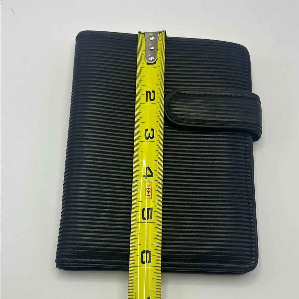 SWING Black Textured Magnetic closure Passport Travel Wallet